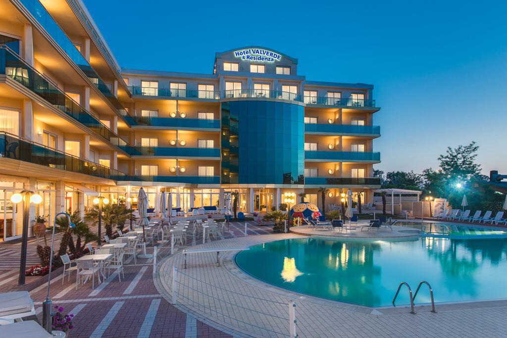Valverde & Residenza 4*